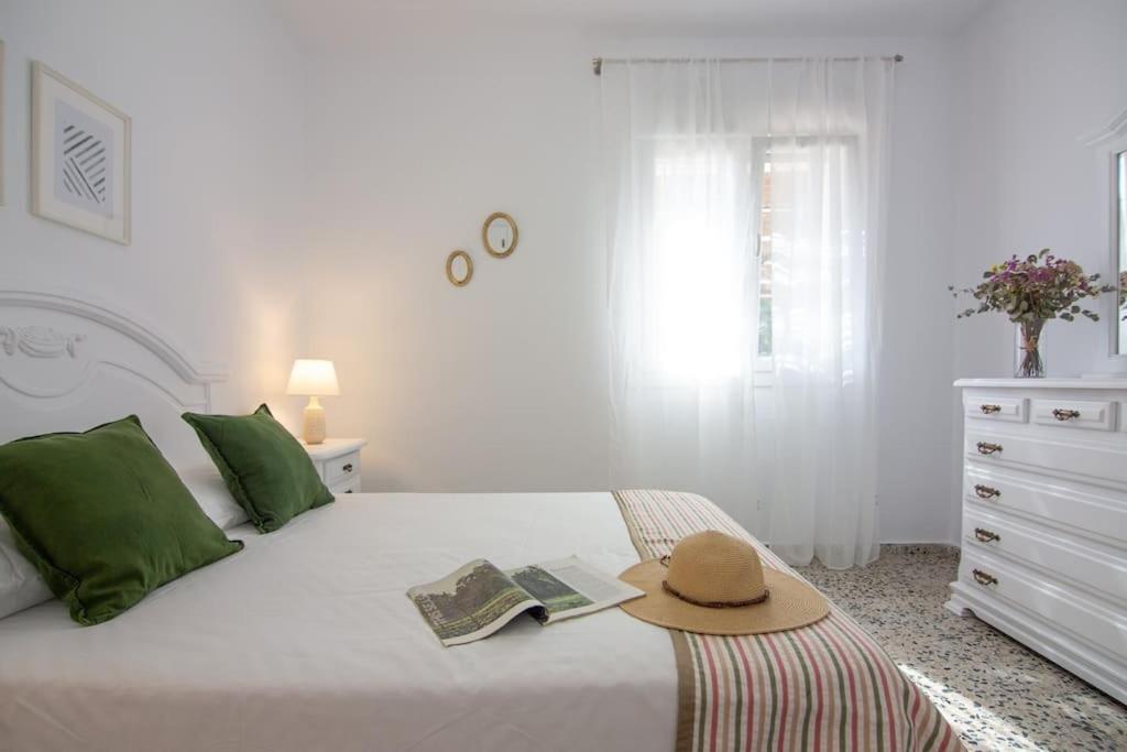 Casa De Meca, A 100m De La Playa Dom wakacyjny