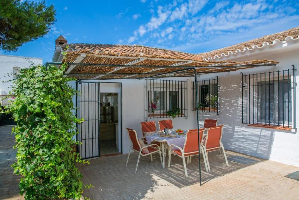 Casa De Meca, A 100m De La Playa * Los Canos De Meca